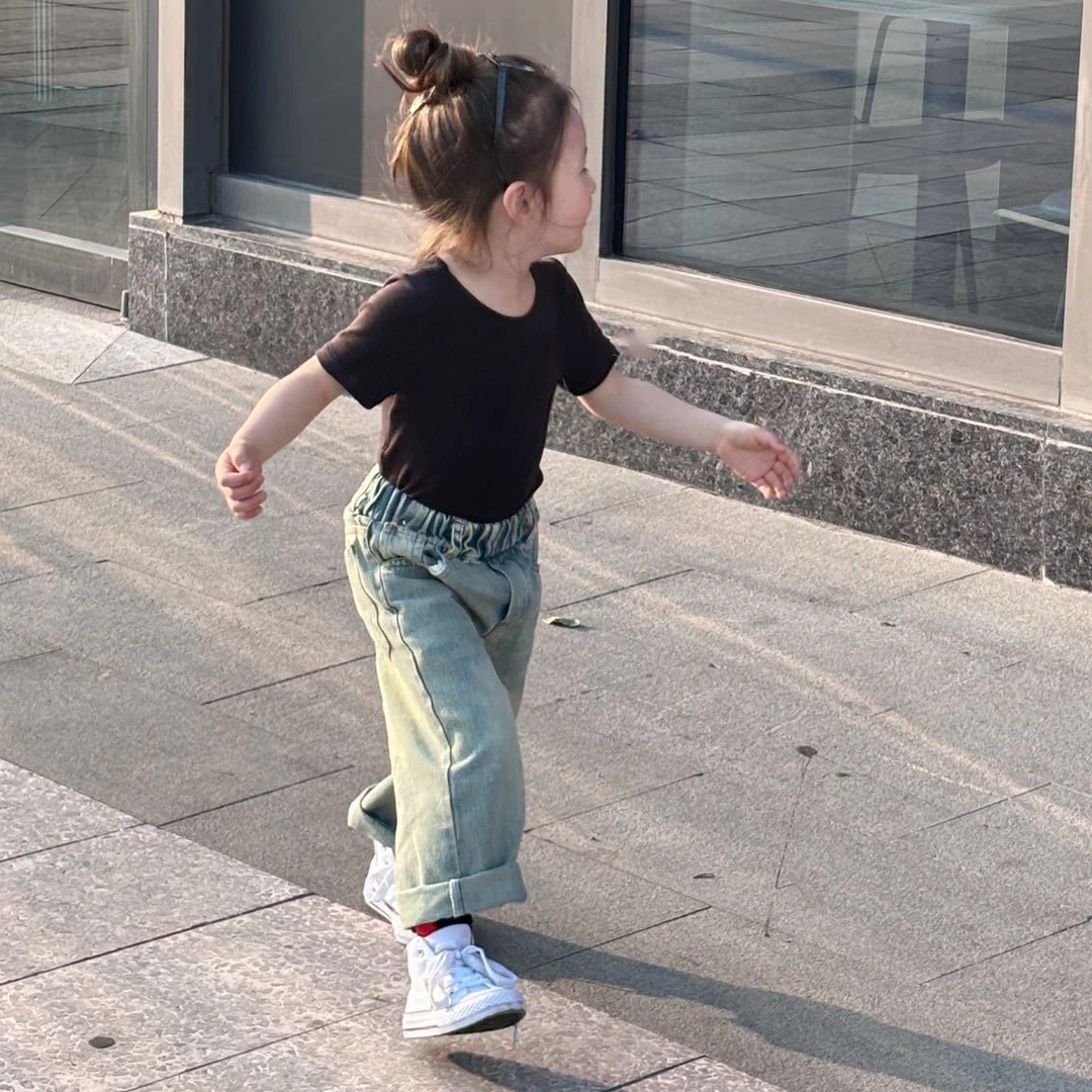 小惜亦女童夏季2025新款纯黑色圆领短款短袖上衣牛仔裤女童套装