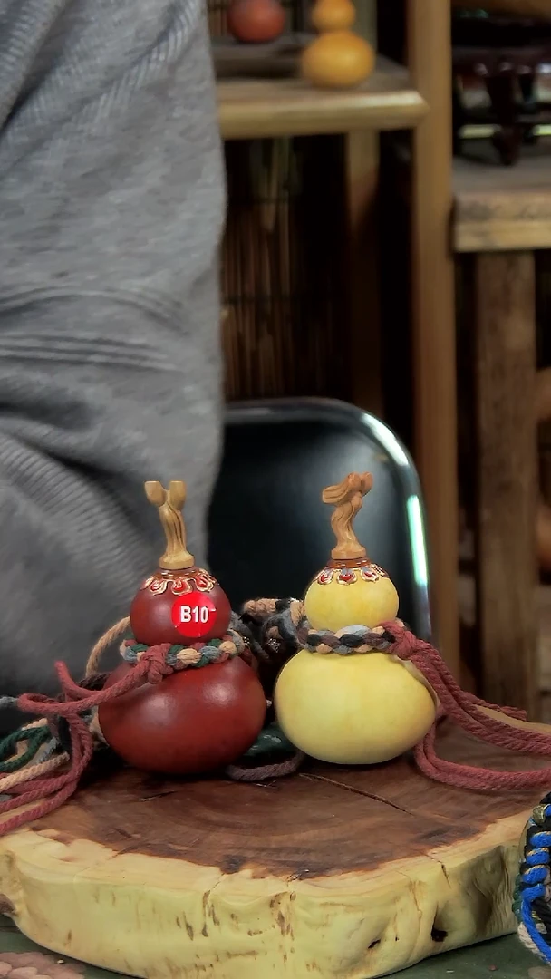 蓝*古艺高师傅大漆养剑葫 编号B19