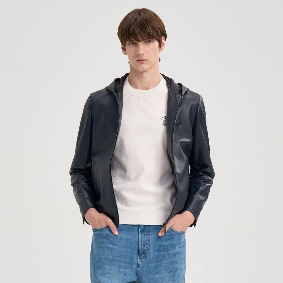 RARE威雅25秋冬深藏青前胸金属logo皮标羊皮革连帽款皮衣