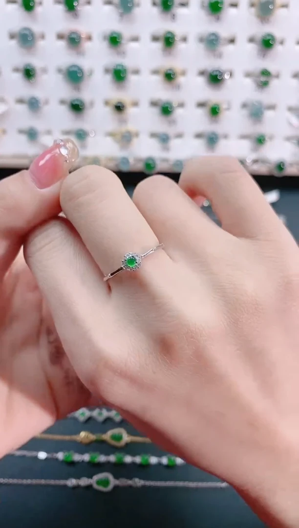 【闪购商品】翡翠戒指银S925镶嵌天然翡翠