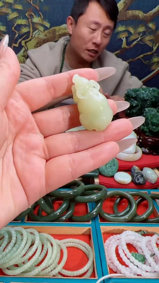 【闪购商品】和田玉吊坠未镶嵌1