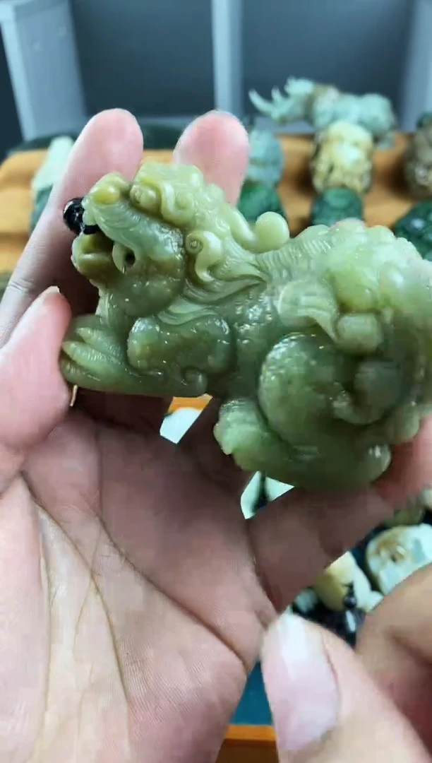 未镶嵌和田玉把件1