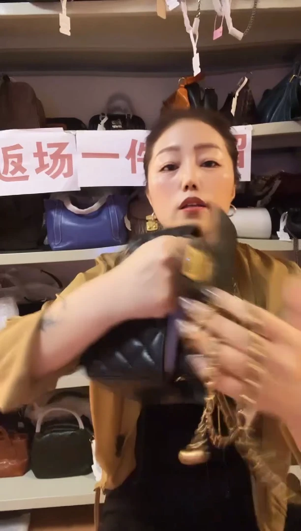 黄牛剖层皮革  高端订制时尚百搭女士手提斜跨包