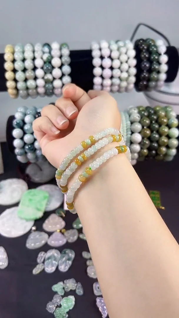 翡翠裸石闹*闹小米珠手串