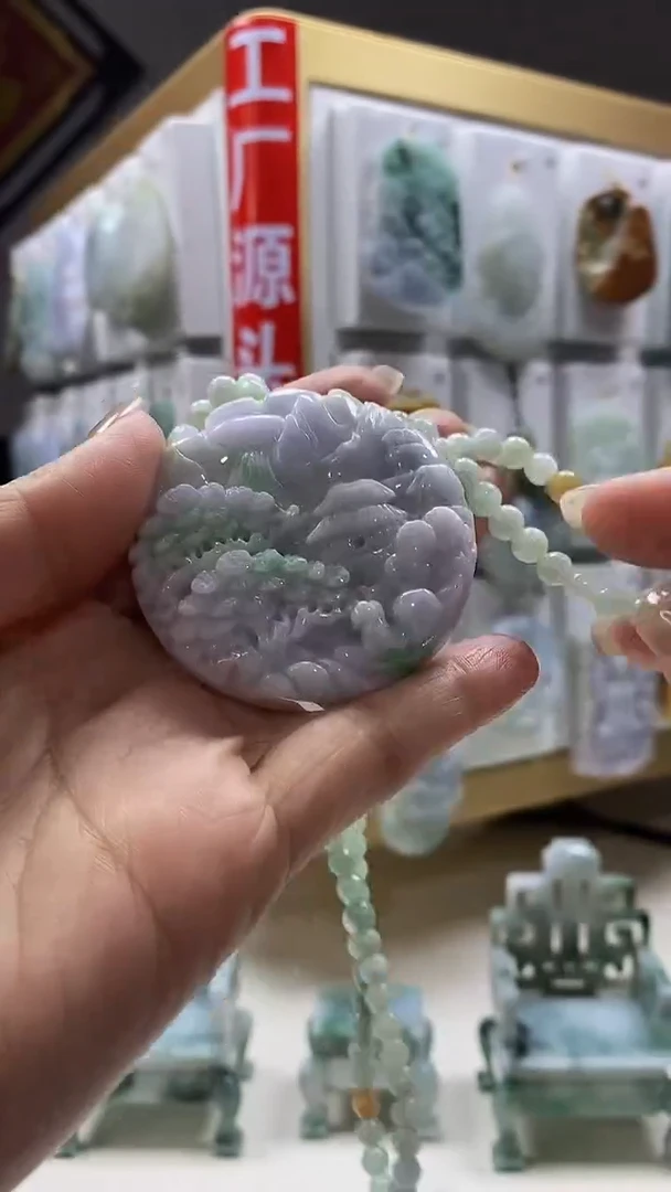翡翠未镶嵌颈饰翡翠A货2025/5/26