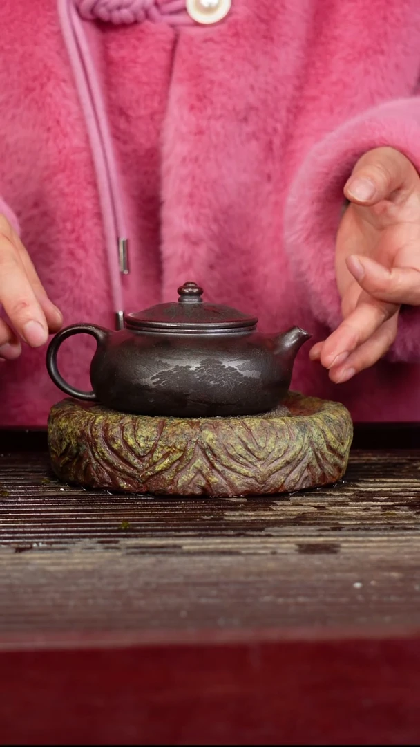 宜兴原矿紫砂壶茶壶宜兴原矿紫砂壶茶壶180C