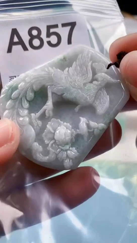 【闪购商品】翡翠挂件未镶嵌天然翡翠吊坠挂件