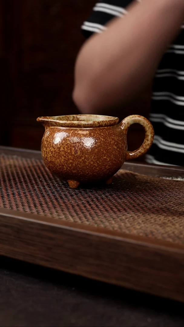 茶壶紫砂均釉三足公道