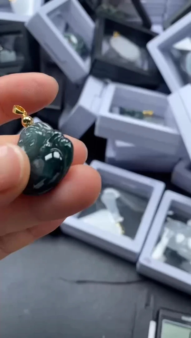 吊坠(不含链)未镶嵌翡翠2739