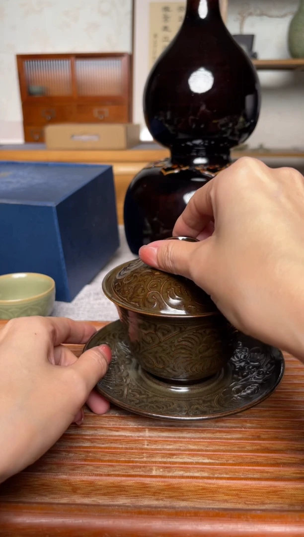 瓷器耀州窑茶叶沫釉三才盖碗  微瑕