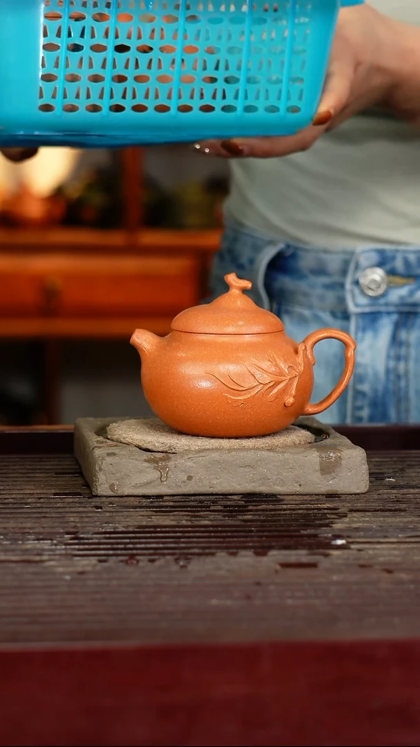 宜兴原矿紫砂壶茶壶宜兴原矿紫砂壶茶壶180C