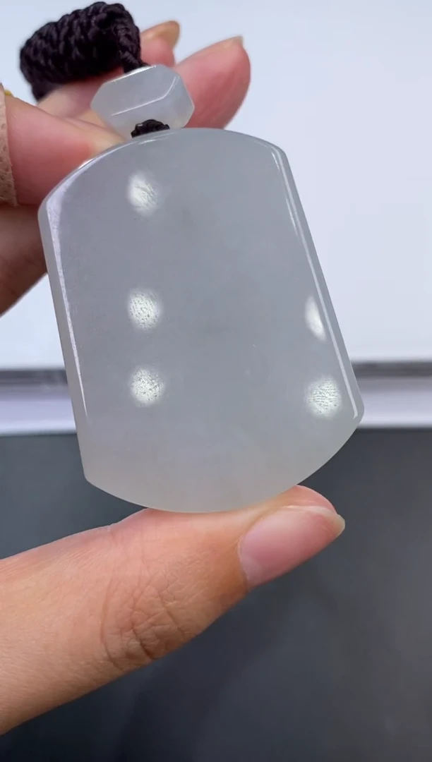 未镶嵌挂件翡翠371229    多人