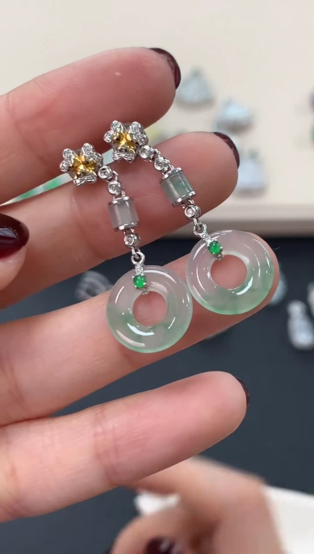 翡翠18K金镶嵌耳饰甜甜圈耳饰3500