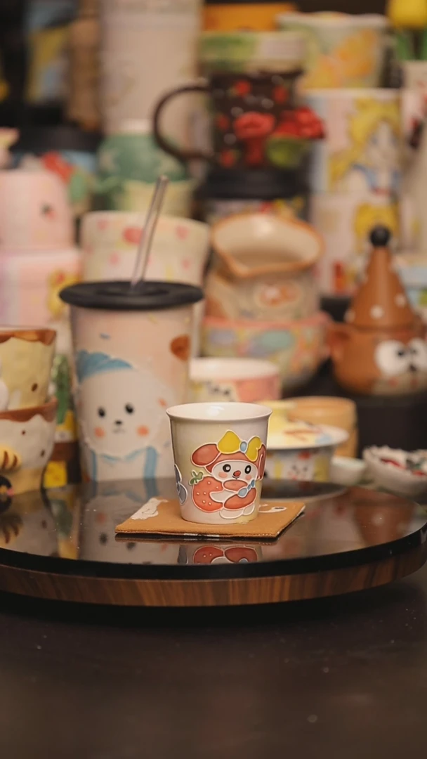 景德镇釉下彩绘设计师款式陶瓷