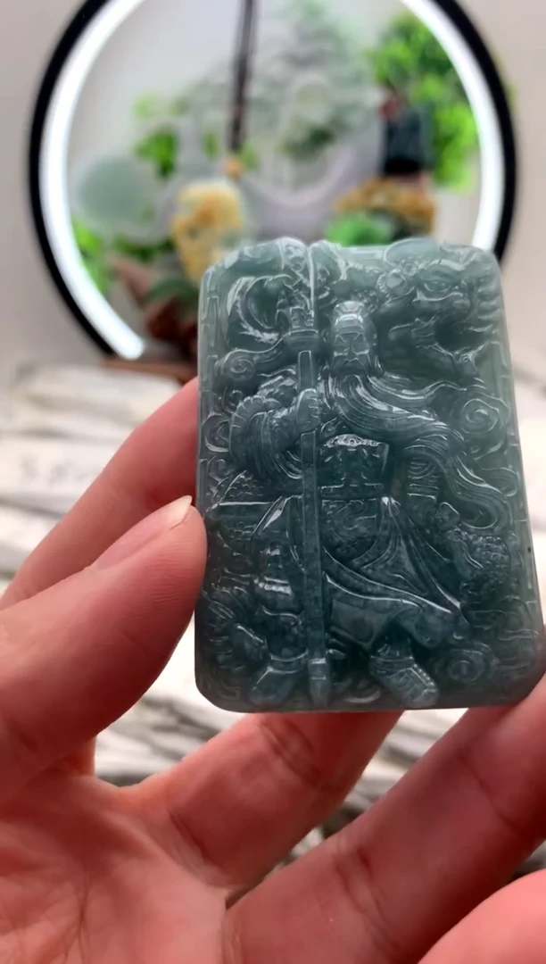 【闪购商品】翡翠颈饰未镶嵌关公【品质一般能接受再拍】