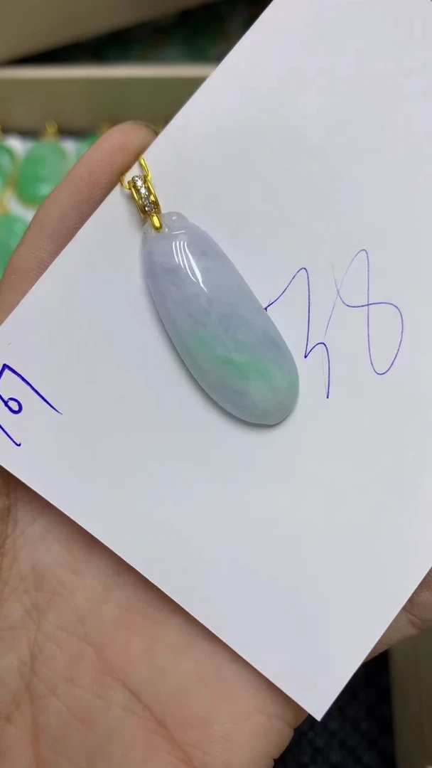 颈饰未镶嵌翡翠缅甸A货翡翠