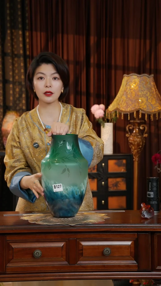 琉璃葛蕾--B127.。。。。