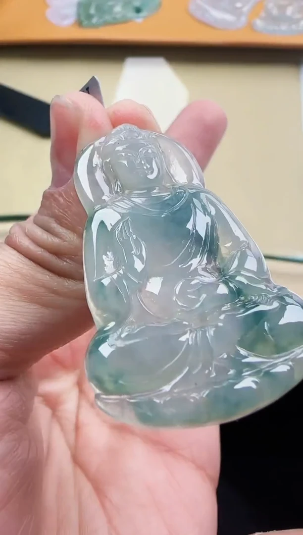【闪购商品】翡翠颈饰未镶嵌翡翠