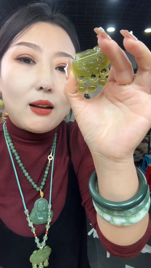 【闪购商品】岫玉颈饰未镶嵌金草花牡丹花鬼工环【半珠链】