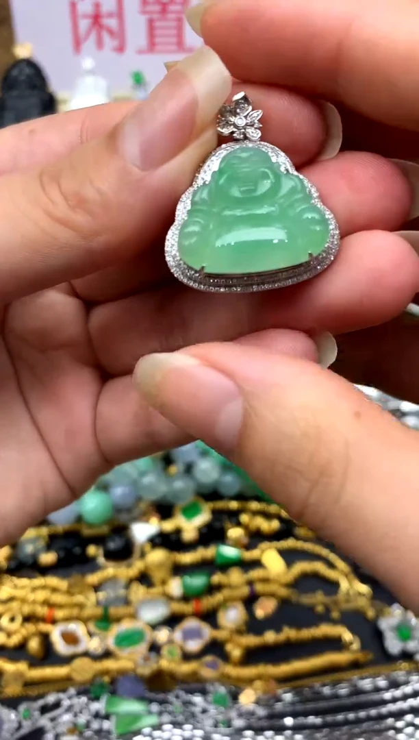 翡翠18K金镶嵌颈饰133-中国好珍宝