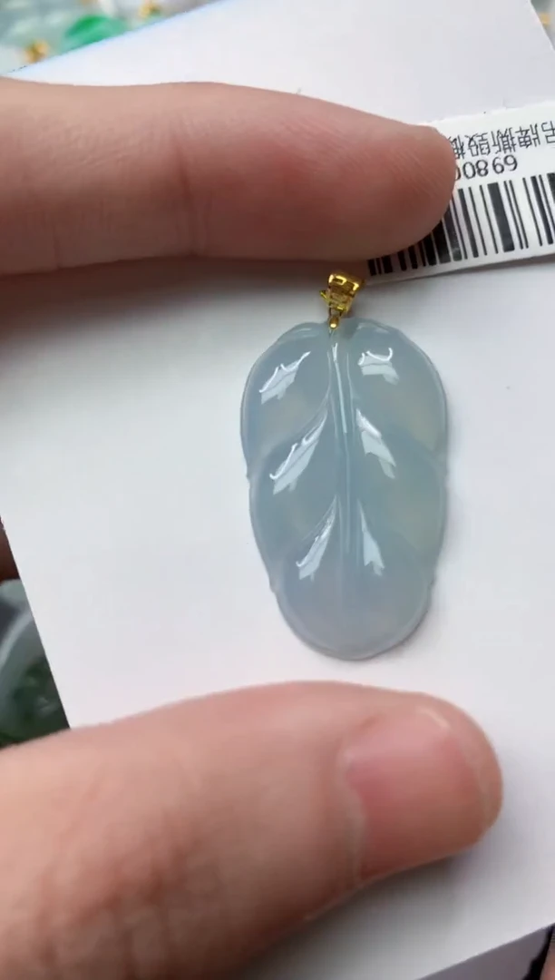 【闪购商品】翡翠颈饰18K金镶嵌54........