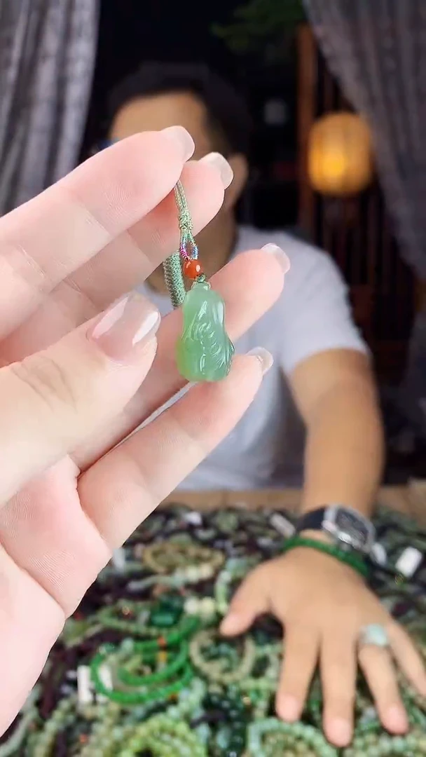 和田玉未镶嵌挂件多样性发货拍一发一