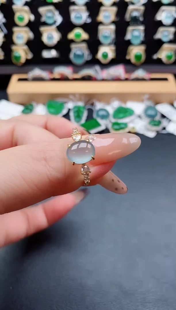 银S925镶嵌戒指翡翠1