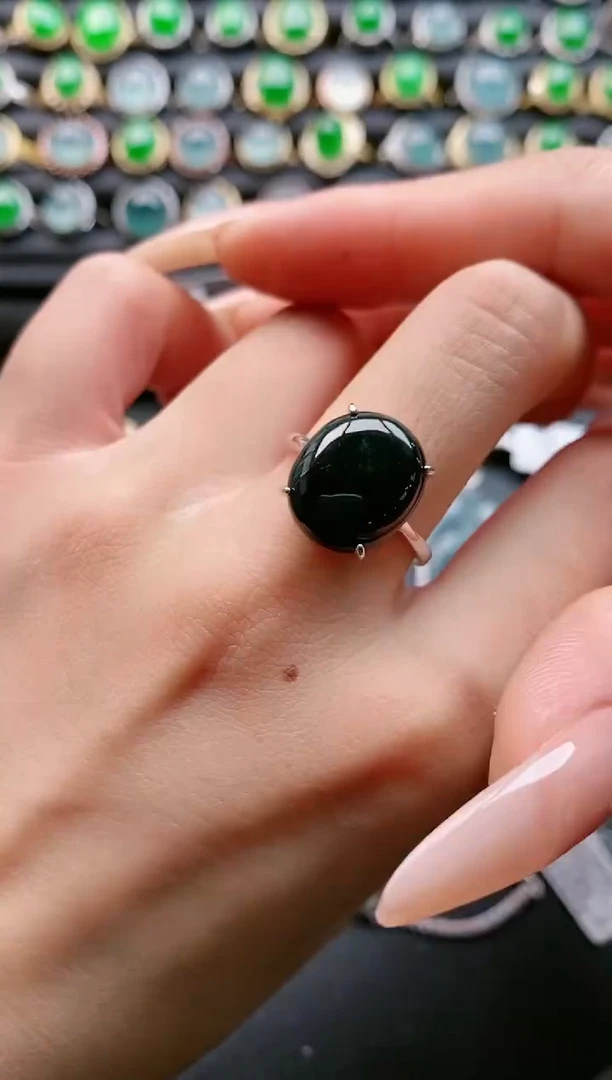 【闪购商品】翡翠戒指银S925镶嵌11111