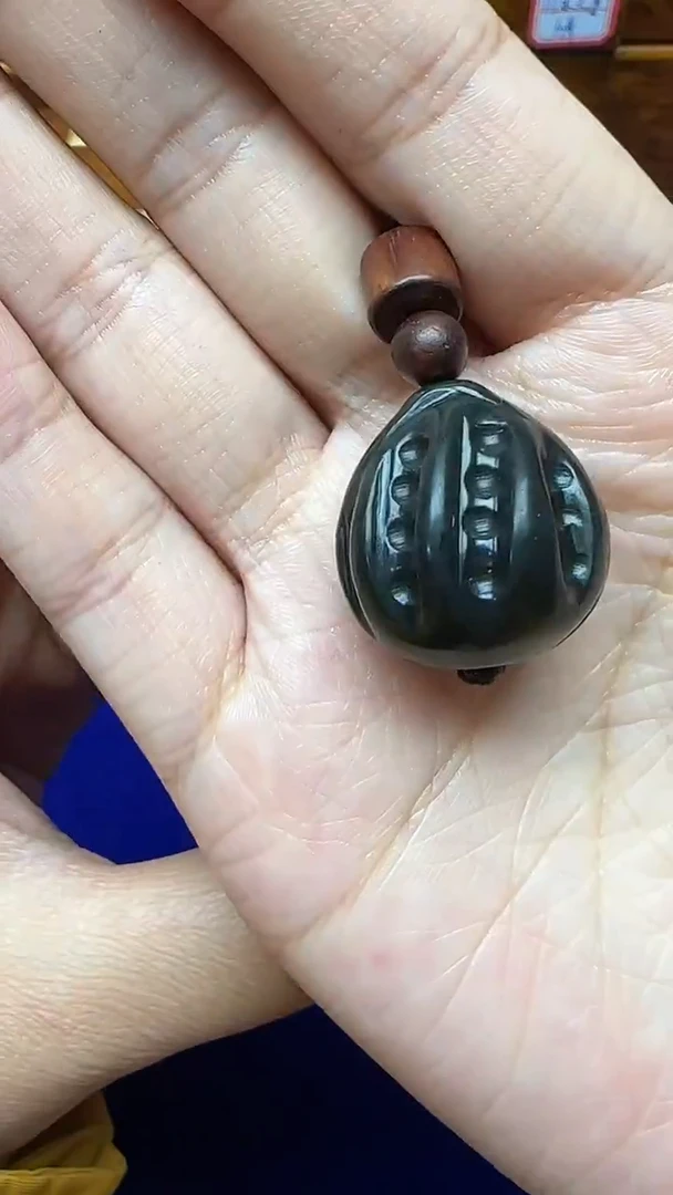 未镶嵌和田玉挂件金*1