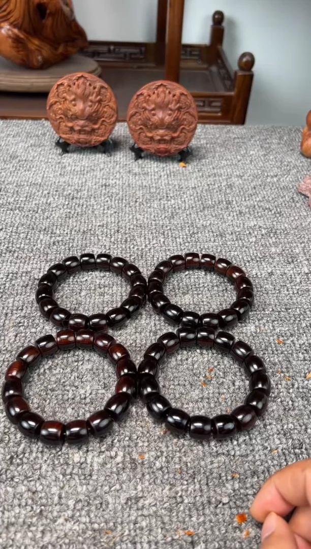 柏木（崖柏）1.3*1.4纯手工直切阴沉莺歌绿