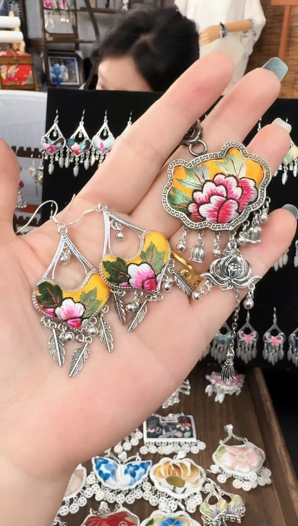 玖*H玖饰玲珑阁非遗绣品338