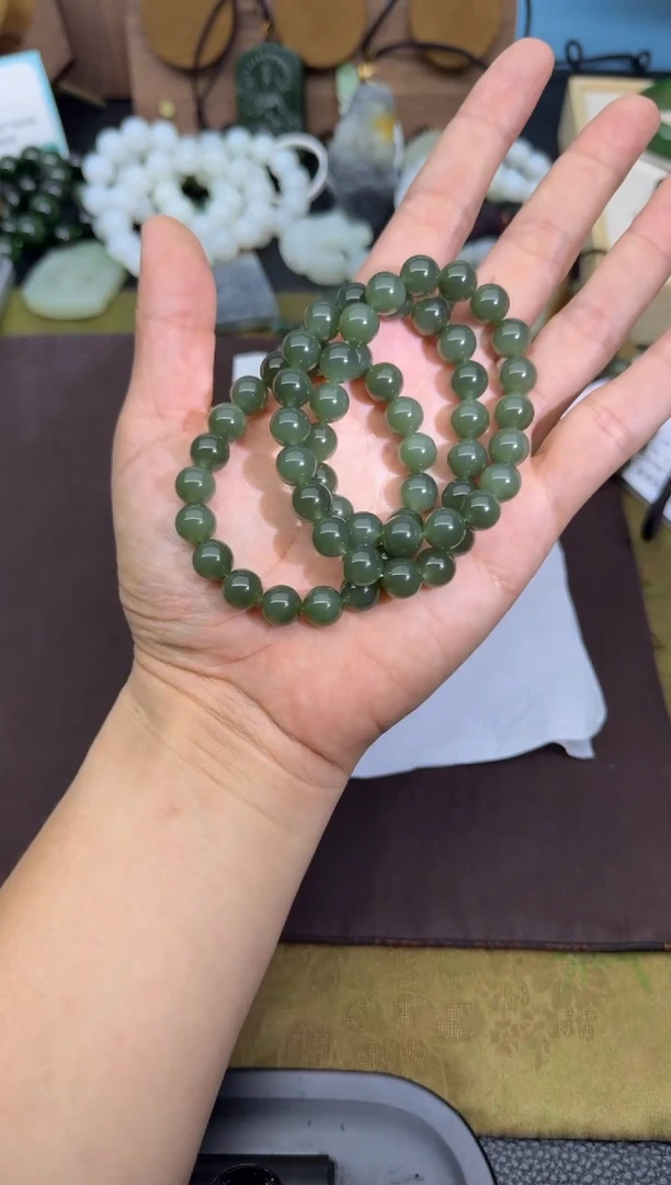 颈饰未镶嵌和田玉121（拍一发其一，多样性发货。）