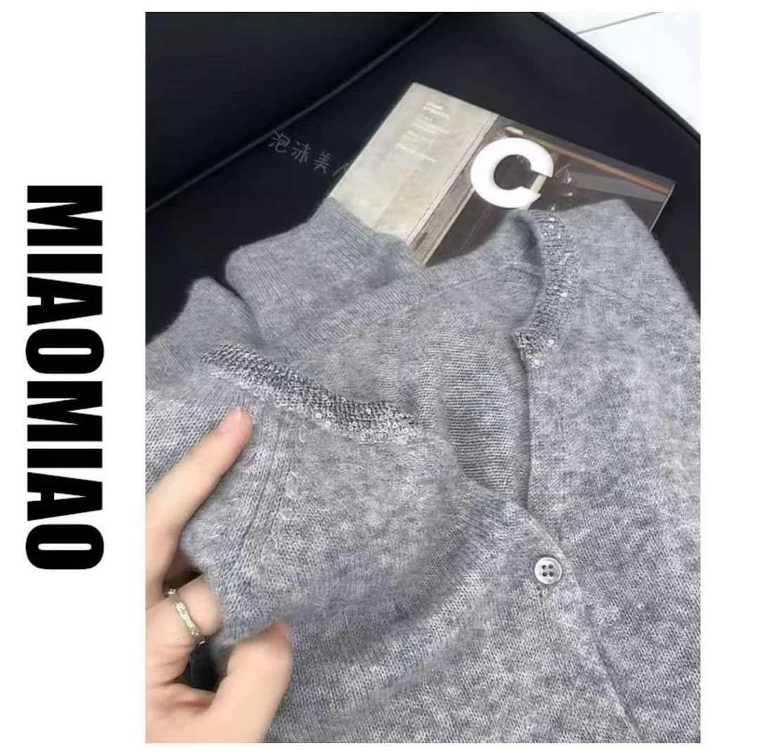 珠光领开衫」柔软气质!薄款显瘦V领镶钻针织开衫女 25早秋新款3981