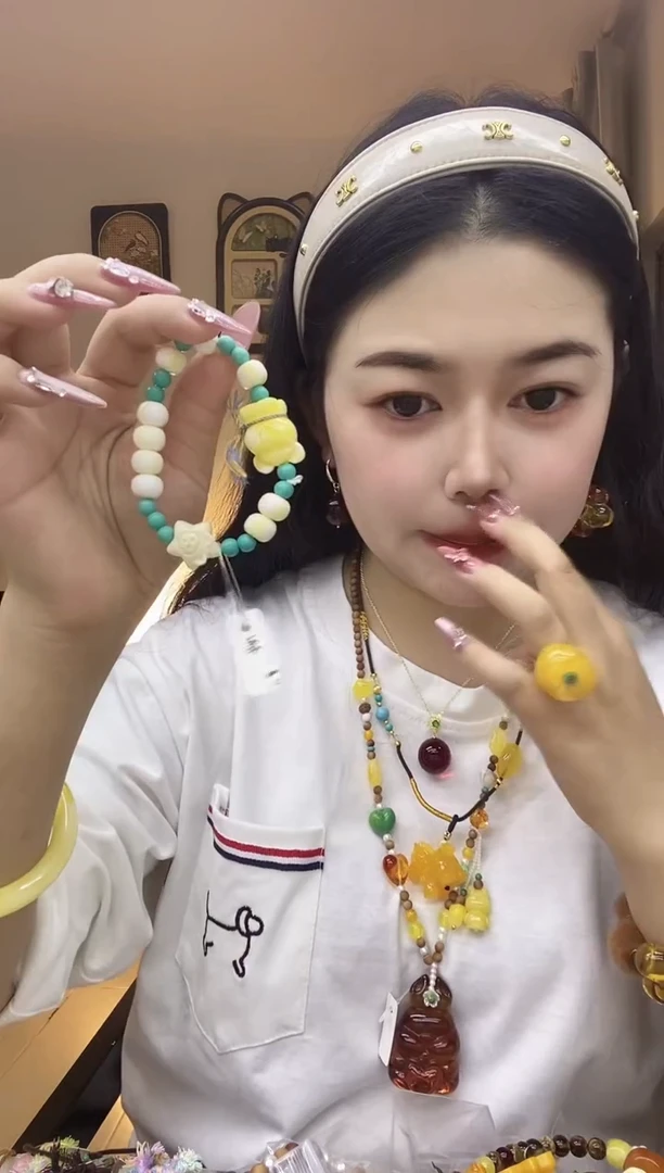 无合金熊北北时尚穿搭饰品