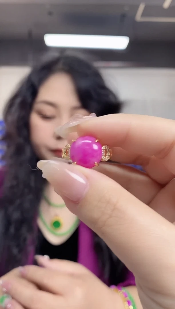 【闪购商品】苏纪石（舒俱来）戒指未镶嵌多样性发其一颜色微差