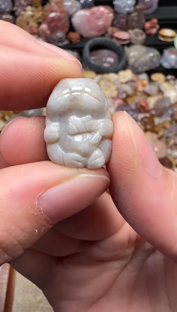 颈饰未镶嵌硅化珊瑚（珊瑚玉）534