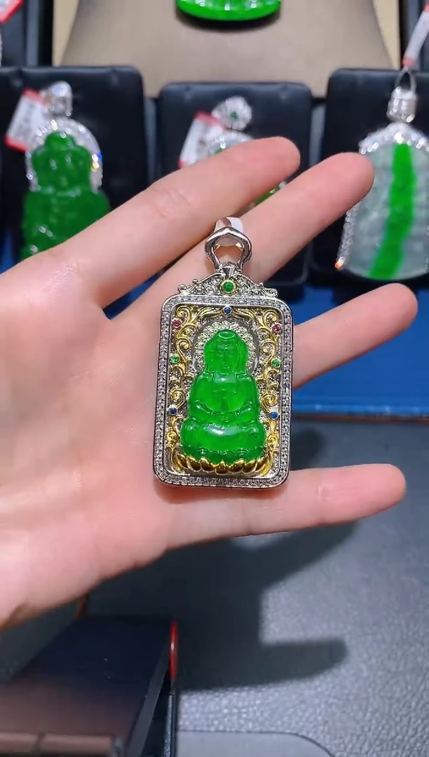 【闪购商品】翡翠颈饰未镶嵌天然A货翡翠04