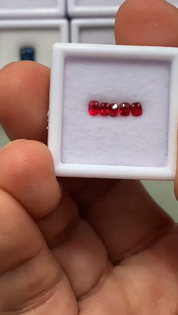 【闪购商品】定制尖晶石裸石未镶嵌枕型 一盒5/P 0.60ct