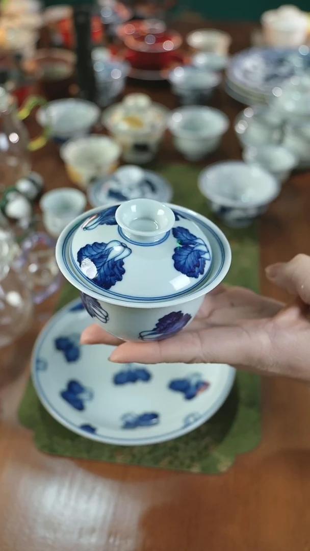 景德镇手工手绘白菜盖碗1个