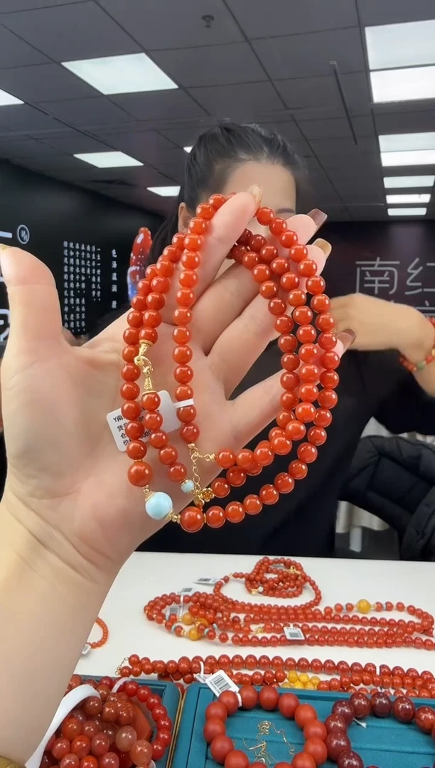 未镶嵌珠串南红玛瑙多样发其一/7/25090020999