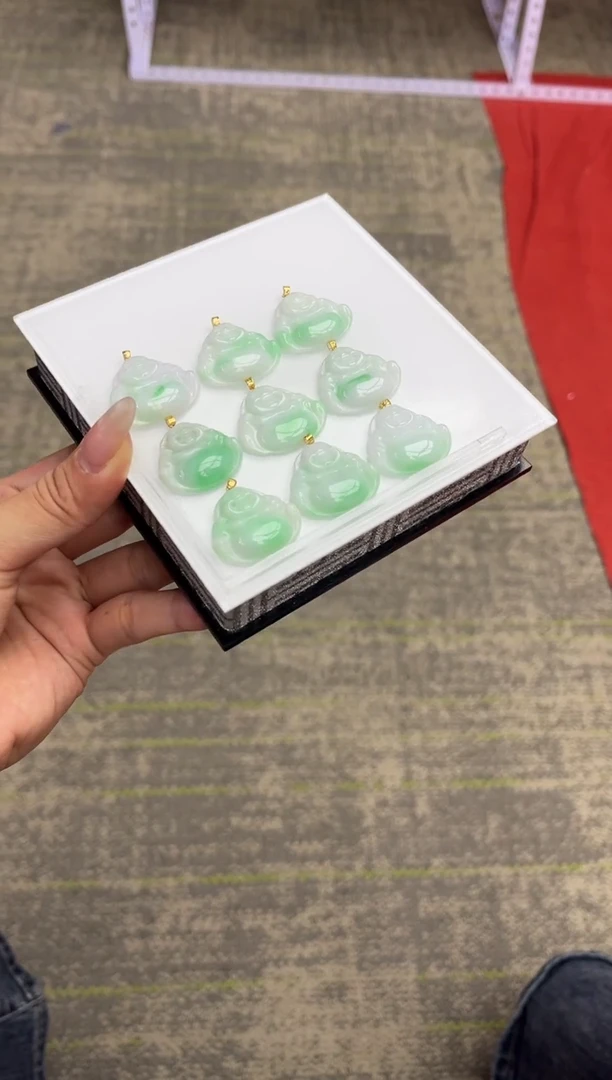 颈饰18K金镶嵌翡翠T208多样性发一件/配绳子