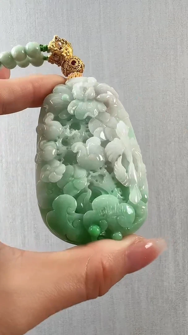 颈饰未镶嵌翡翠喜上眉梢