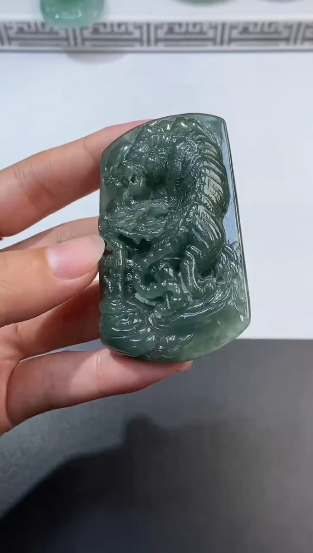 未镶嵌挂件翡翠378281   多人
