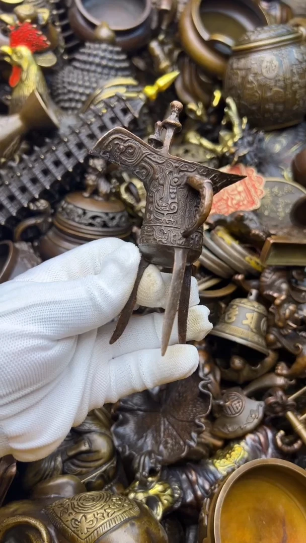 精美铜器，点击下单