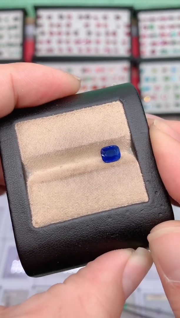 裸石蓝宝石1.51ct老烧