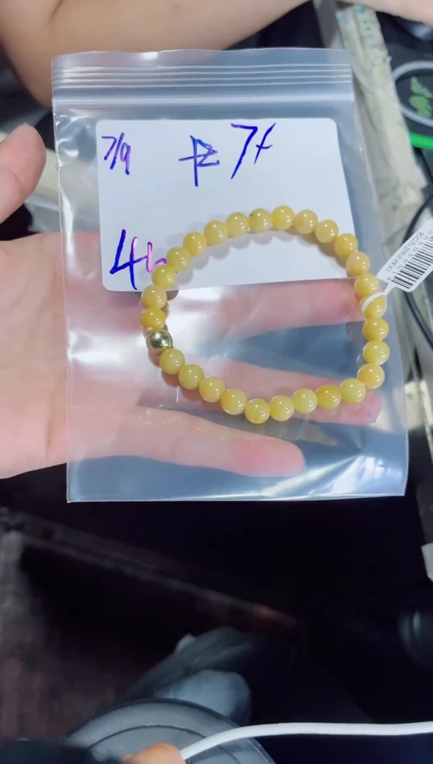 定制翡翠未镶嵌强*珠串