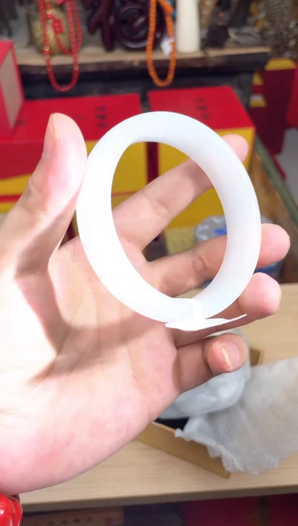 和田玉手镯未镶嵌---------------162