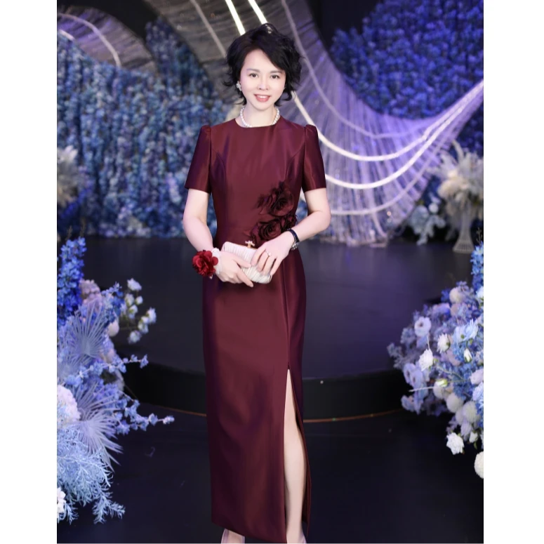 BOFEINA/帛妃娜高端私人定制礼服高级感重工手工立体花朵气质时尚