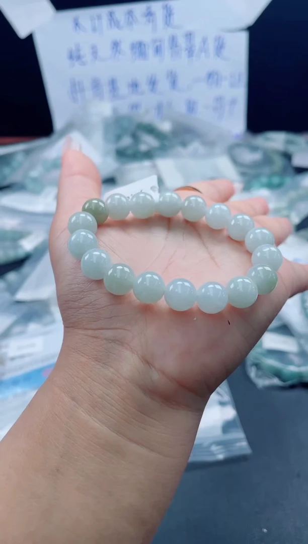 未镶嵌戒指翡翠珠串