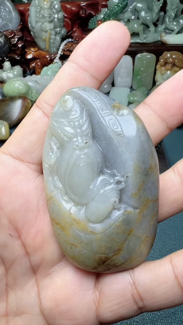 未镶嵌和田玉把件-